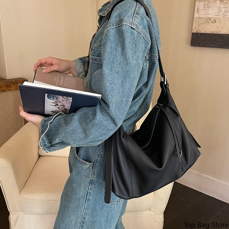 Luxury Bags Everyday - Sophisticated Everyday Large Capacity Tote Bag