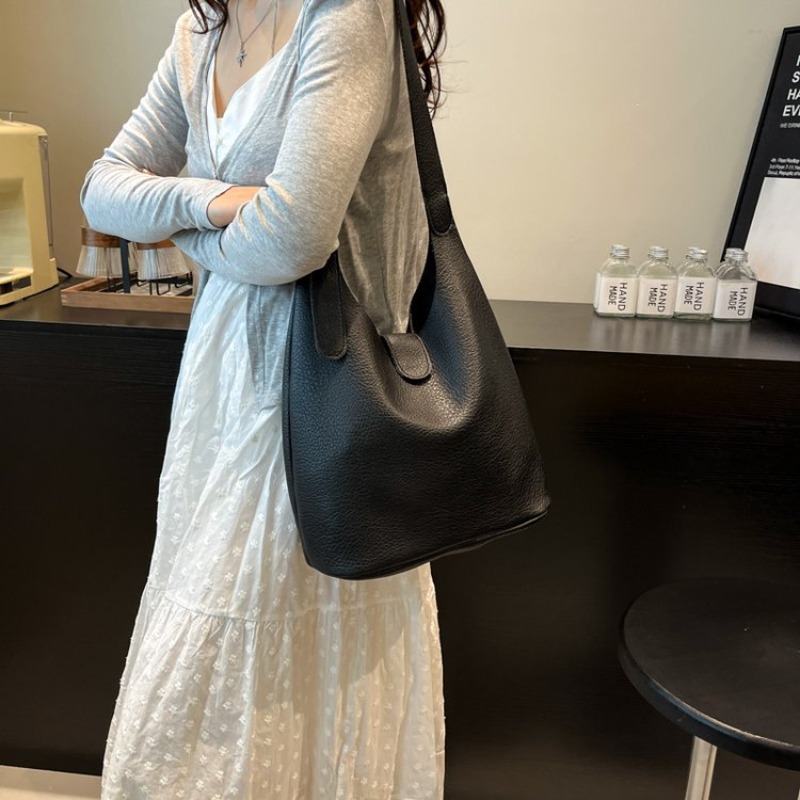 Elegant Parisian Designer Diap - Luxury Bags Must Have review and price